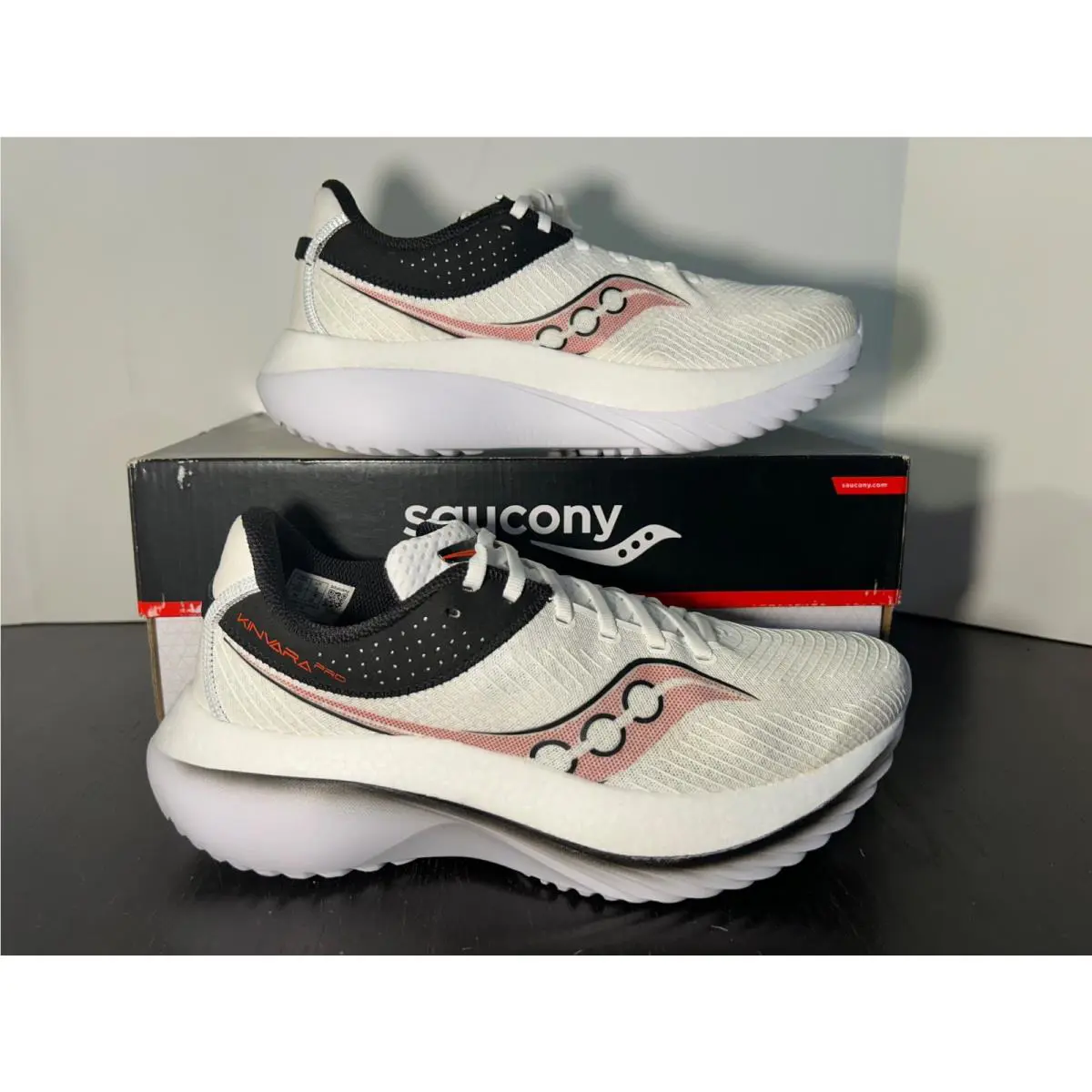 Saucony shoes - White, Black, Red 0
