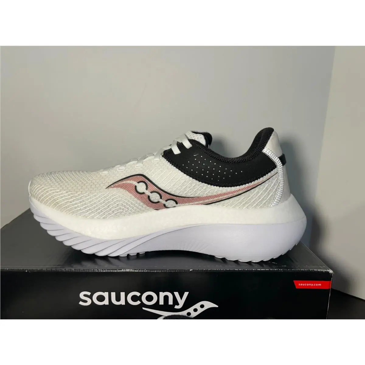 Saucony shoes - White, Black, Red 6