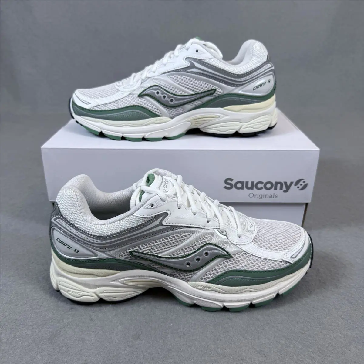 Saucony shoes - Saucony Progrid Omni 9 - Progrid Omni - Ivory 0