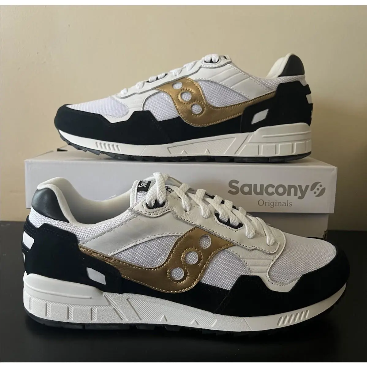 Saucony shoes - Saucony Shadow 5000 - Shadow - S70919-1 - White/Black/Gold 1