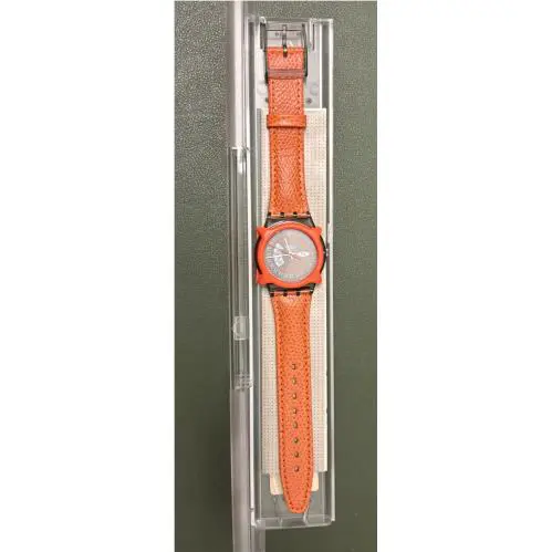 Vintage 1993 Swatch Watch Rocking Model GM117 w Neon Orange Guard