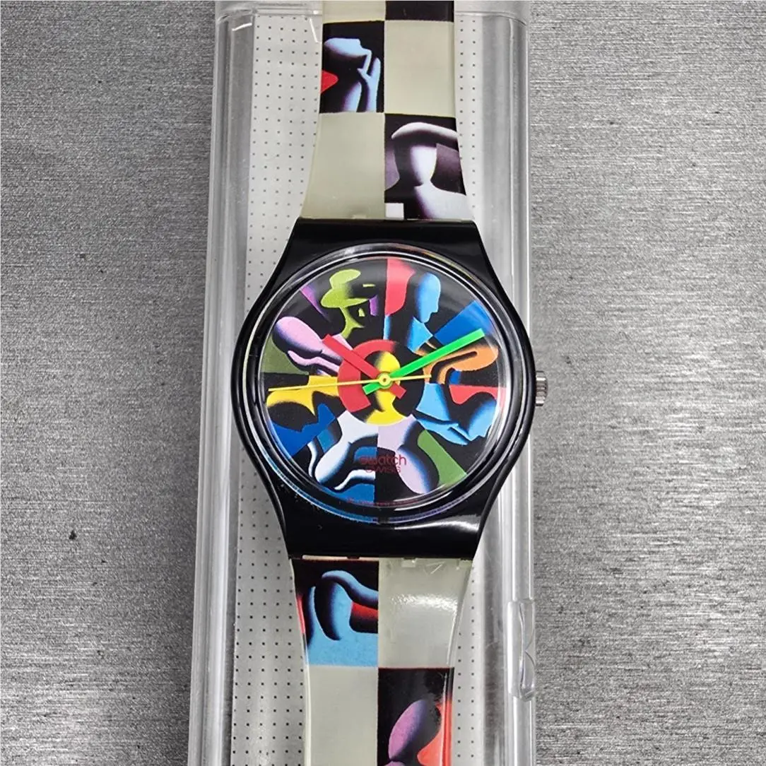 Twelve Apostles Watch Men 34mm Black Case Round GB156 Battery Nos by Swatch