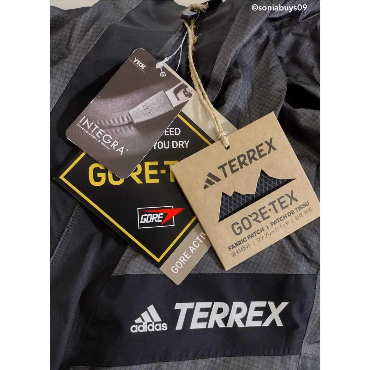 Adidas clothing - Black 21