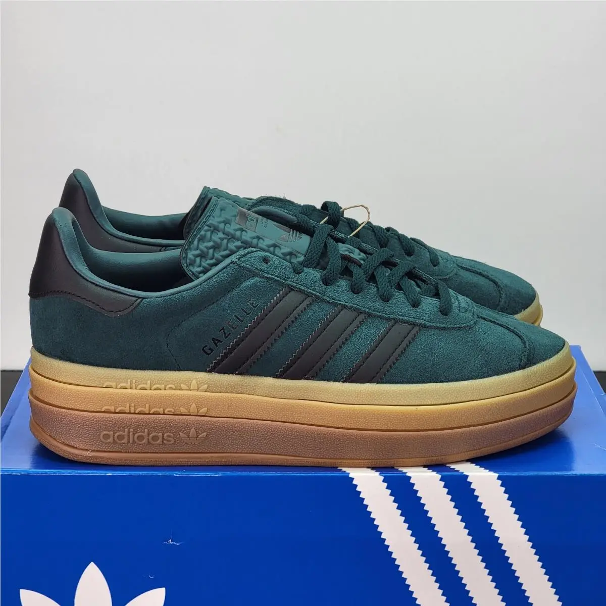Adidas shoes - adidas Gazelle - Gazelle - JQ3583 - Green 2