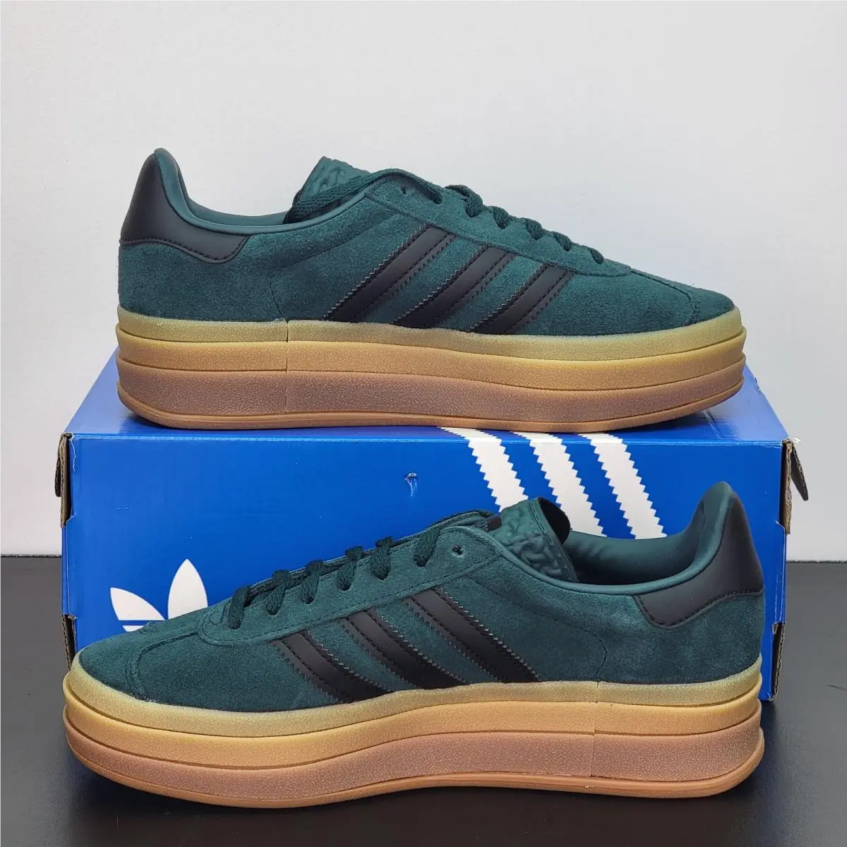 Adidas shoes - adidas Gazelle - Gazelle - JQ3583 - Green 0
