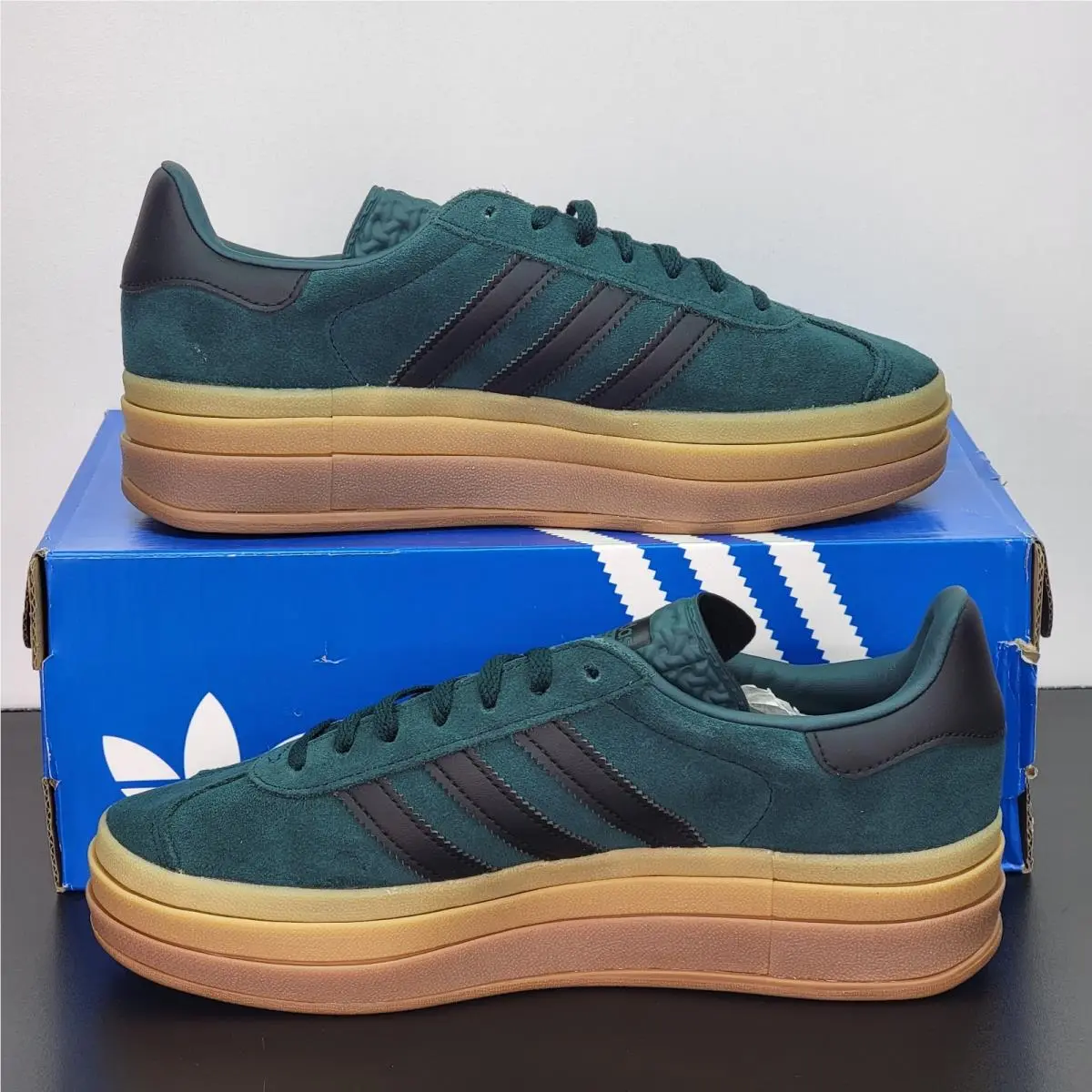 Adidas shoes - adidas Gazelle - Gazelle - JQ3583 - Green 0