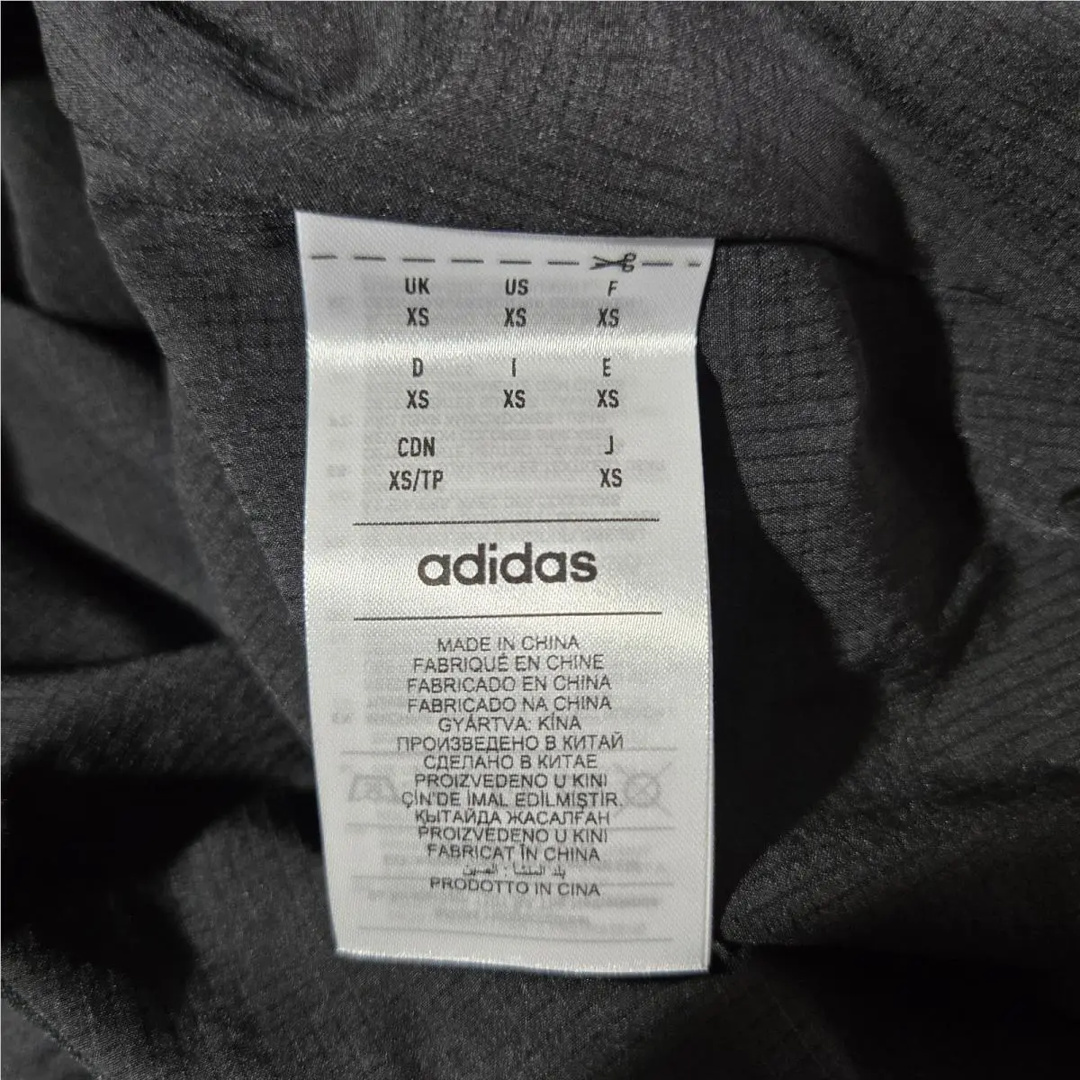 Adidas clothing - Black 5