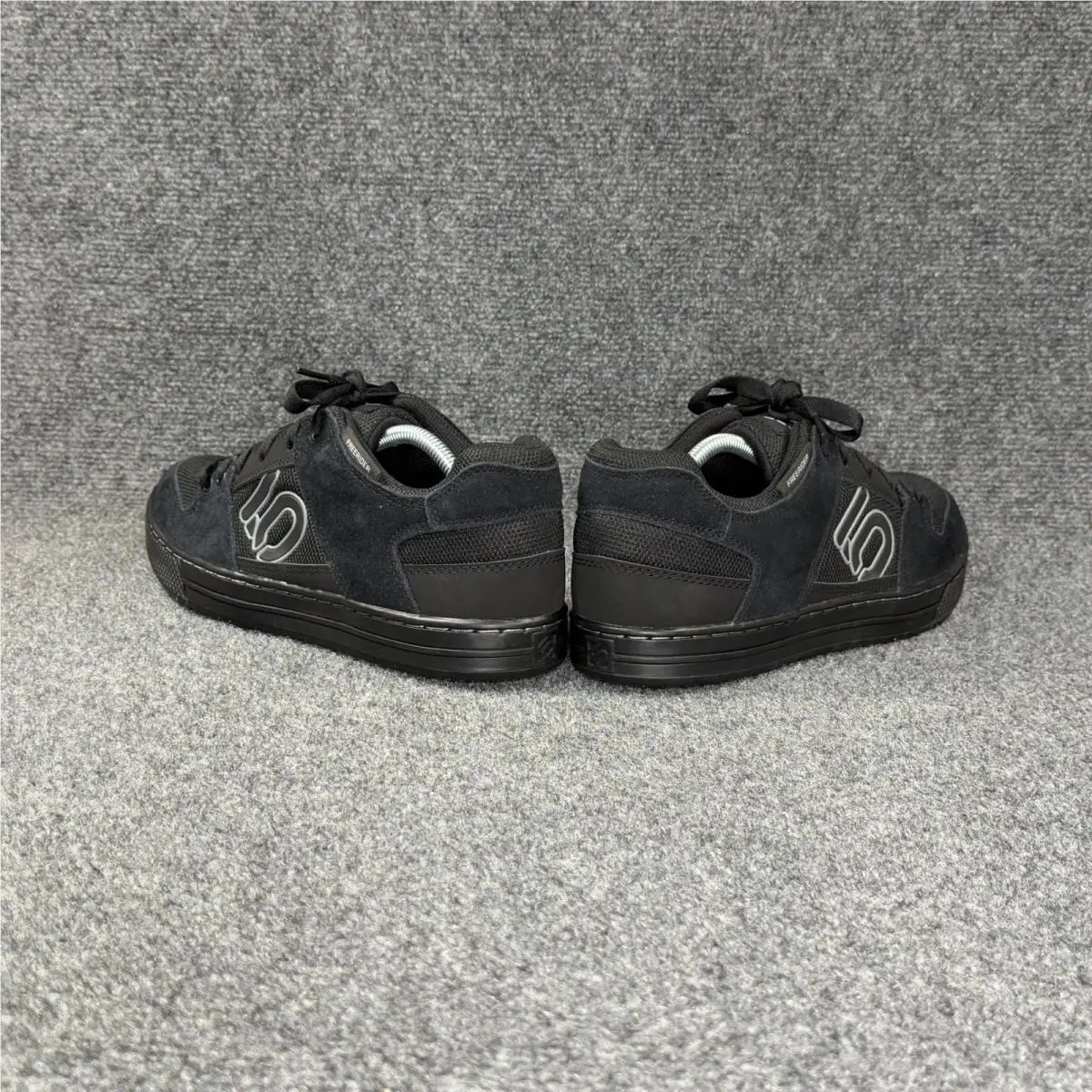 Adidas shoes - HP9939 - HP9939 - Black 5