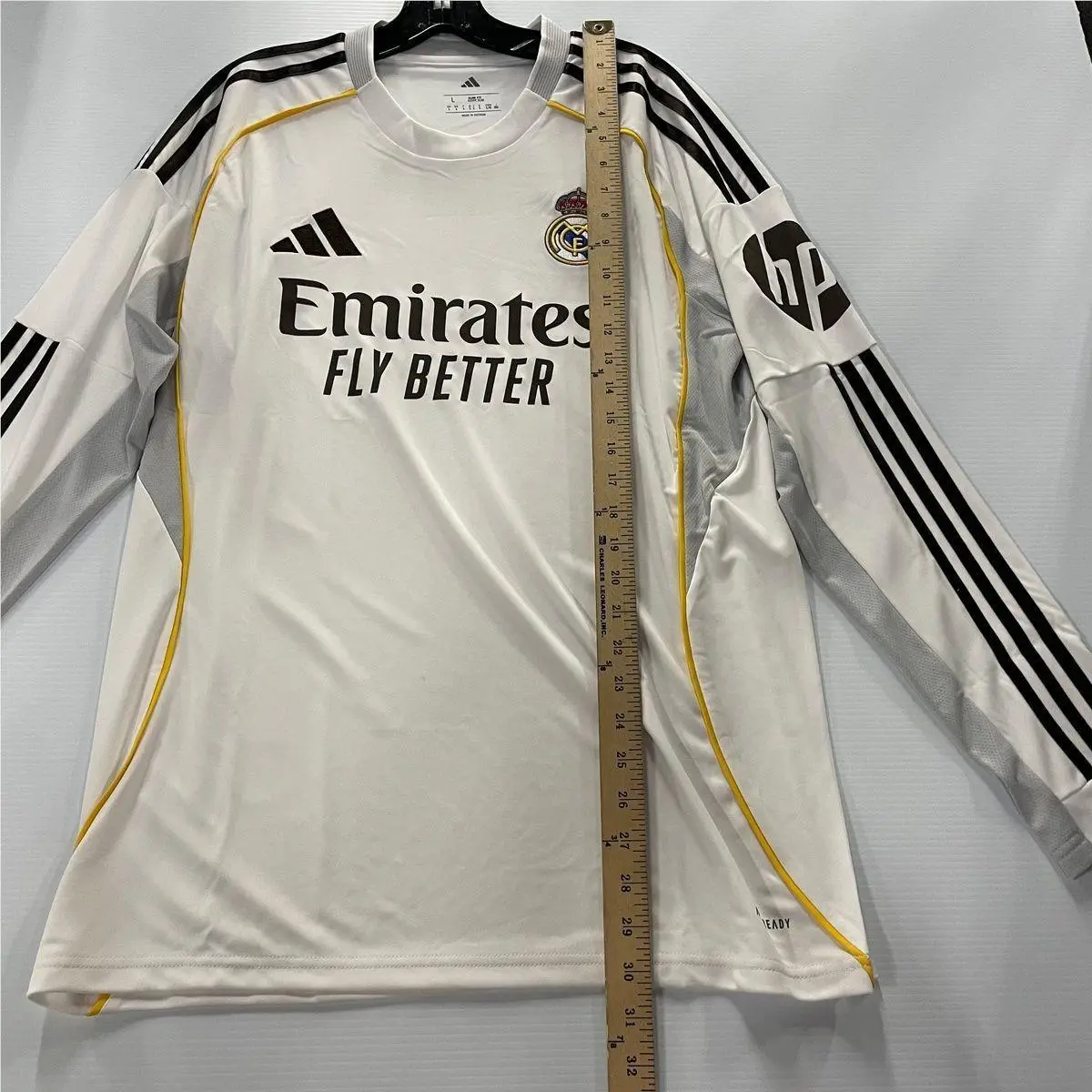 Adidas clothing - vs-182637 - vs-182637 - White (UPC: 197626982787) 7