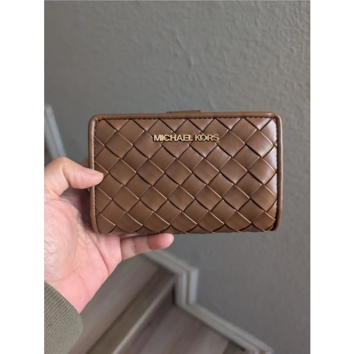 Michael Kors Jet Set Medium Woven Wallet In Luggage