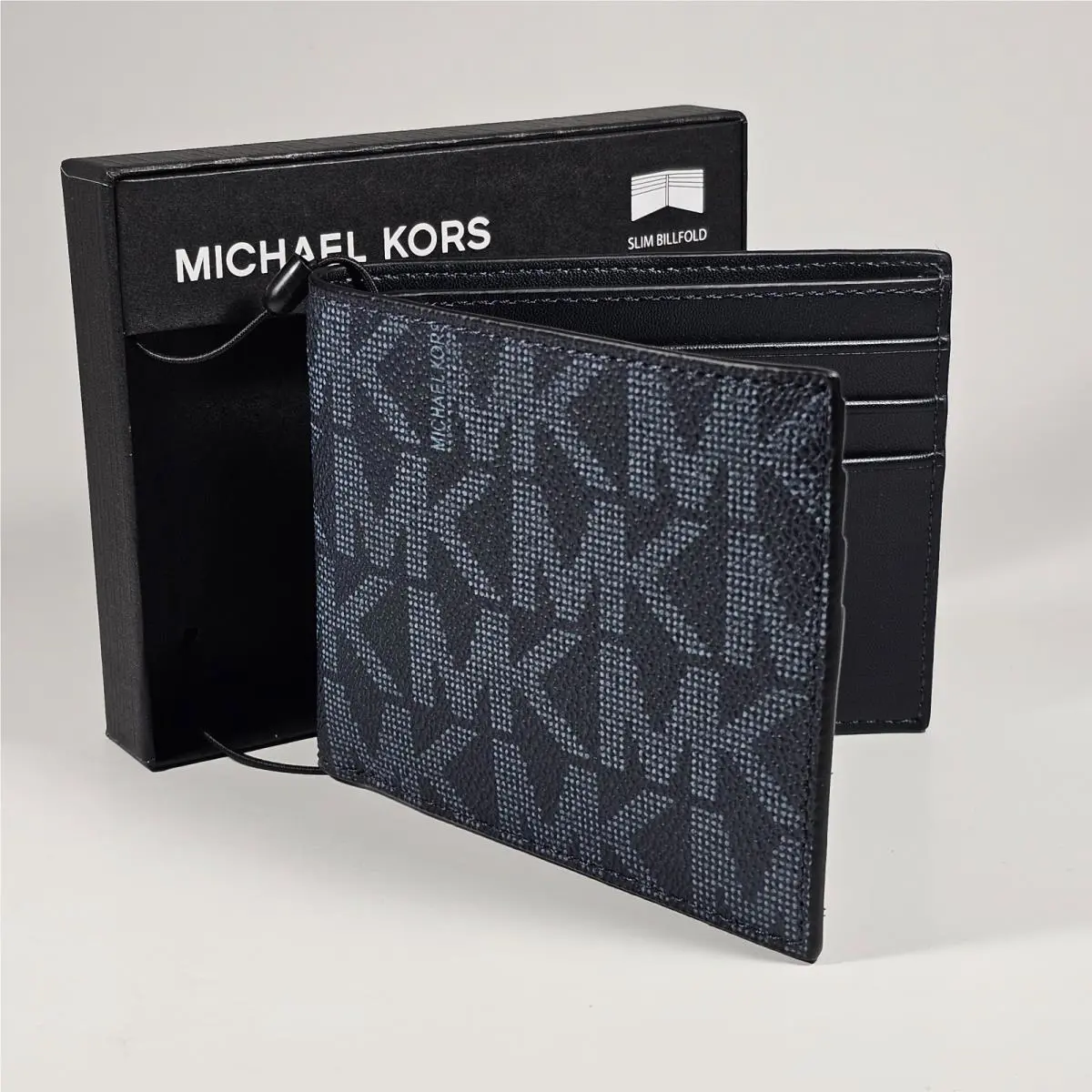 Michael Kors Men`s Jet Set Bifold Blue MK Canvas Slim Wallet 86F5SMNF5B