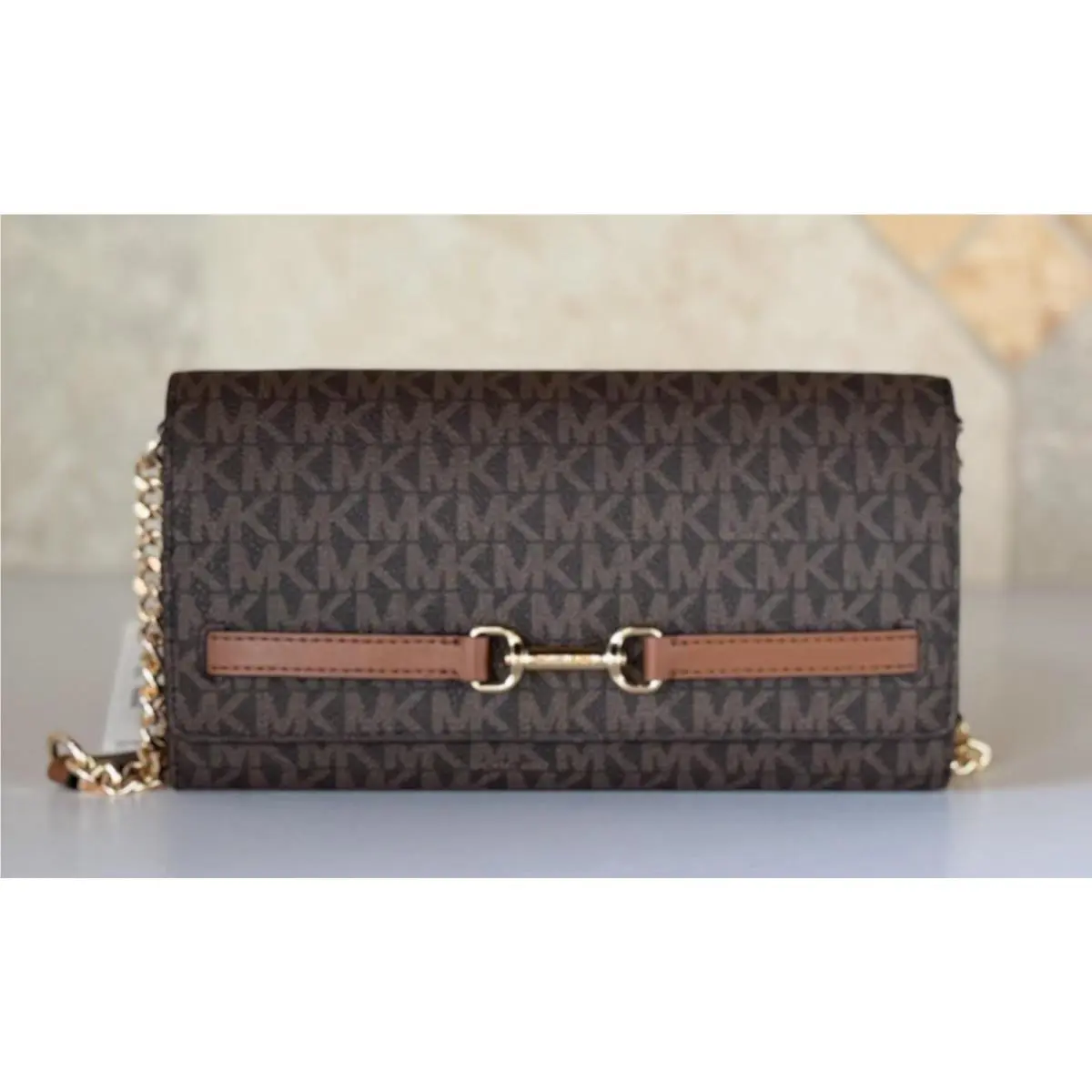 Michael Kors Carson LG Wallet On A Chain Shoulder Crossbody Bag Brown 35S5G2ZC7B