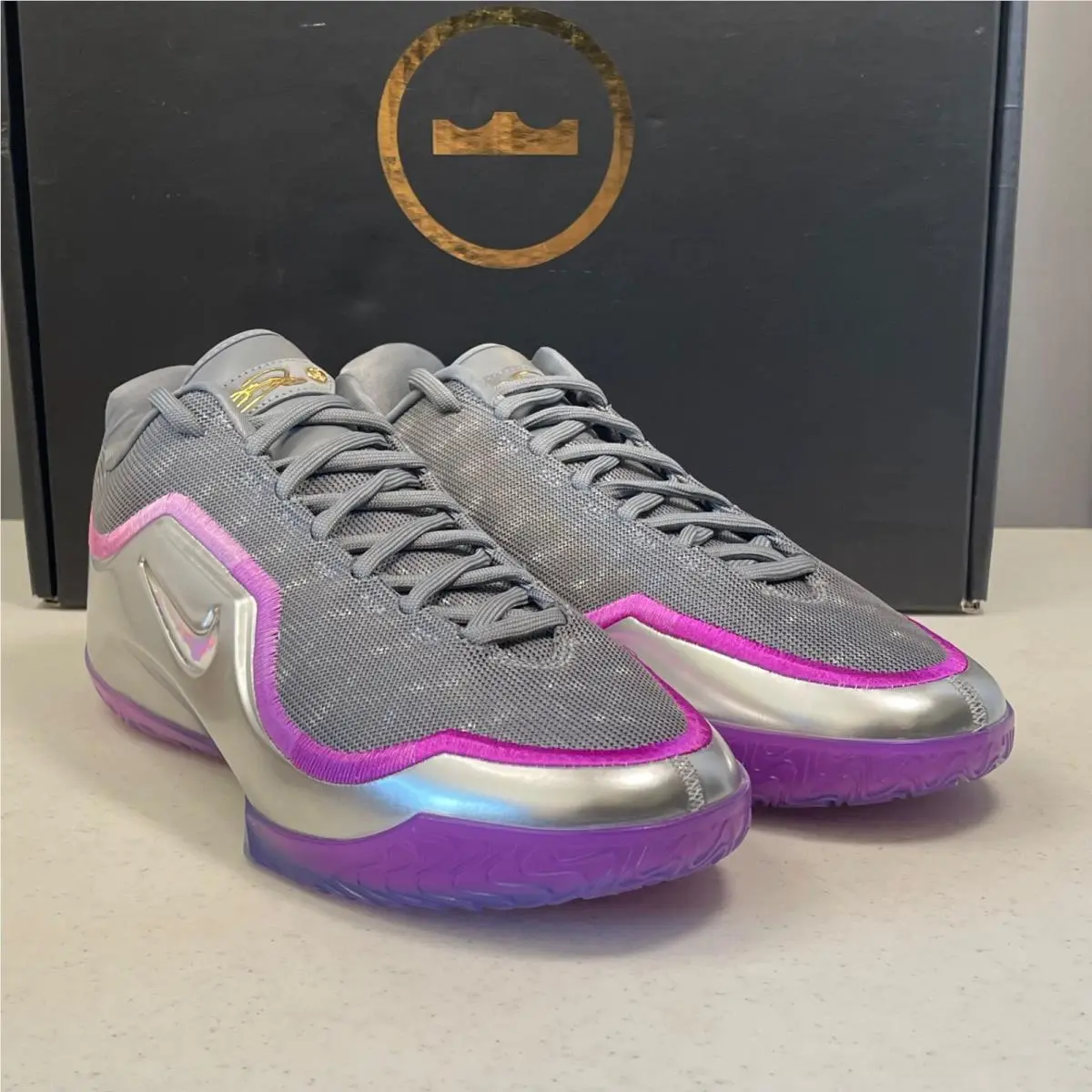 Nike Lebron 23 Xxiii Lux Bubble Boy EP Basketball Shoe Silver IF0694 002 Sz 10