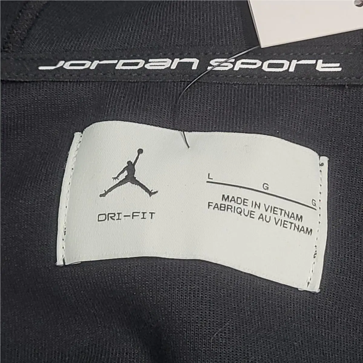 Nike clothing - FV8602-010 - FV8602-010 - Black (UPC: 197598831984) 6