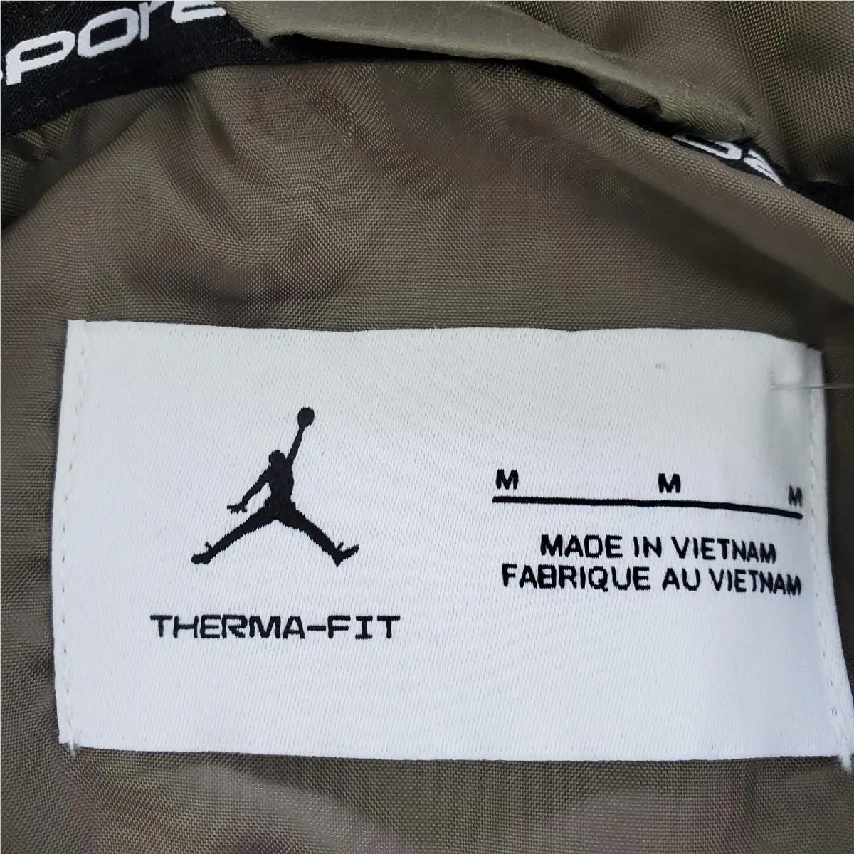 Nike clothing - Nike Air Jordan Therma-FIT Repel - FZ3162222 - Green (UPC: 0197601028066) 4