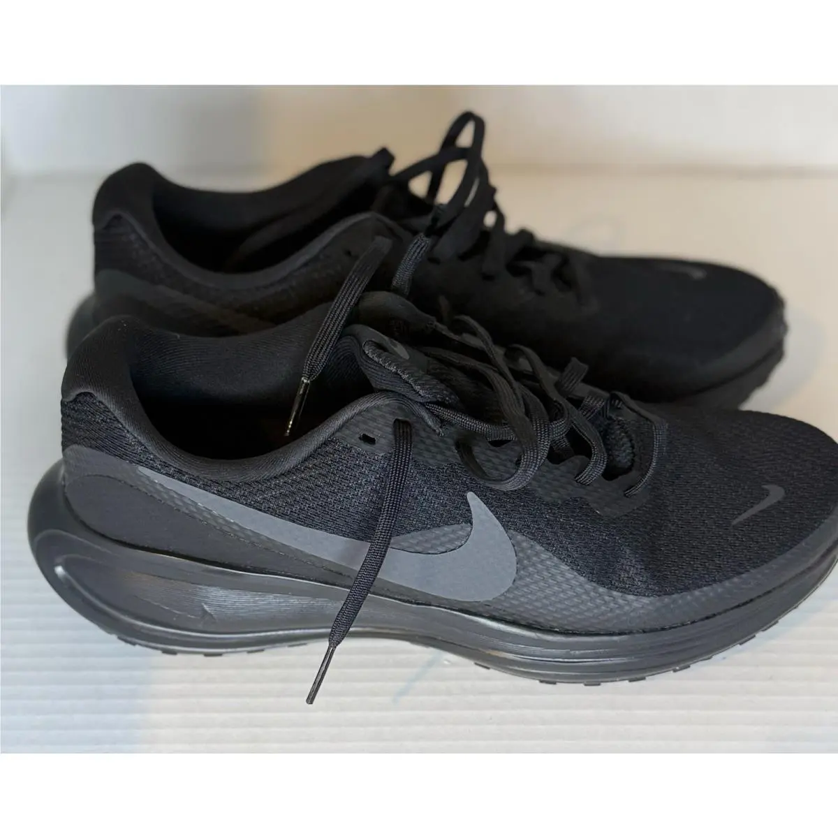 Nike shoes - Nike Revolution 8 - Revolution - HJ9198-002 - Black 2