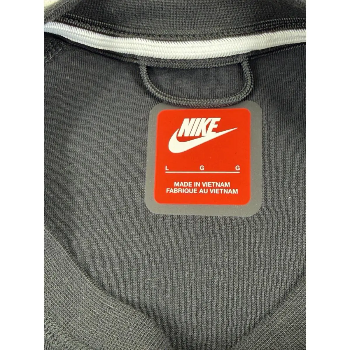 Nike clothing - Black 4