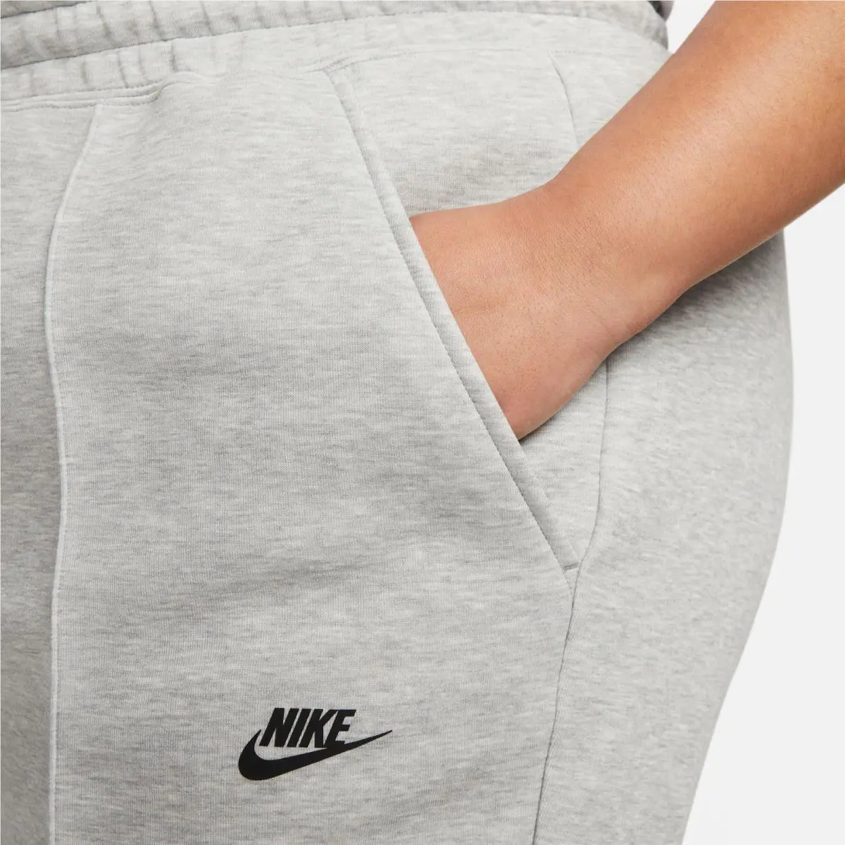 Nike clothing - FB8332-063 - FB8332-063 - Dark Grey Heather/Black (UPC: 196609962648) 3