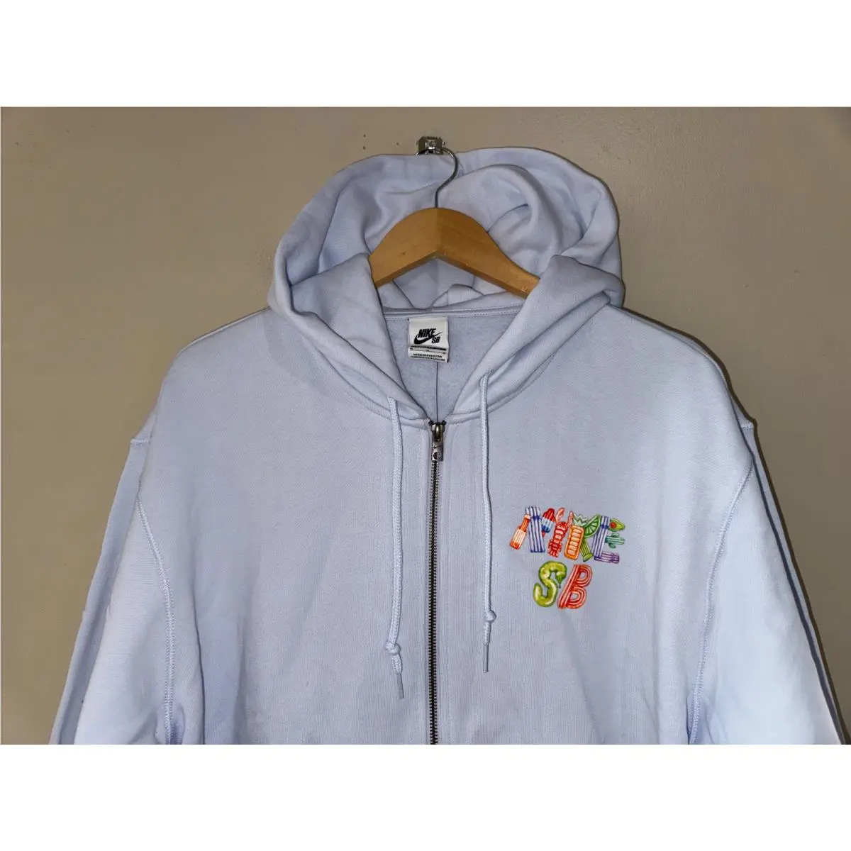 Nike clothing - Gray 1
