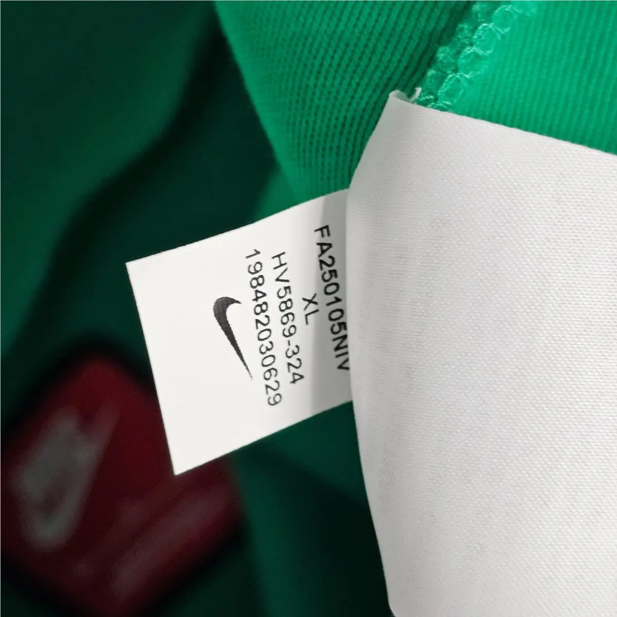 Nike clothing - HV5869-324 - HV5869-324 - Green 9
