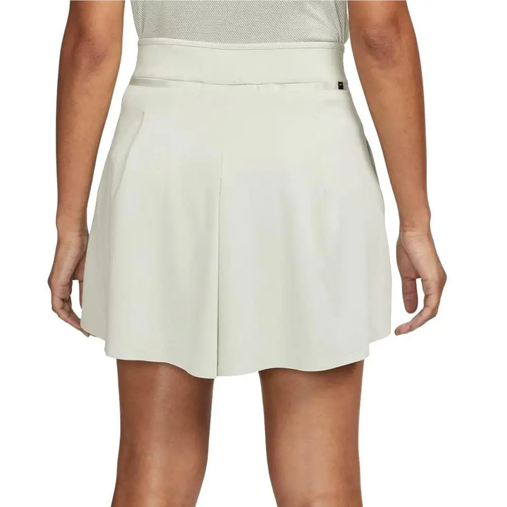 Nike clothing - DA3227-017 - DA3227-017 (UPC: 195240756869) 0