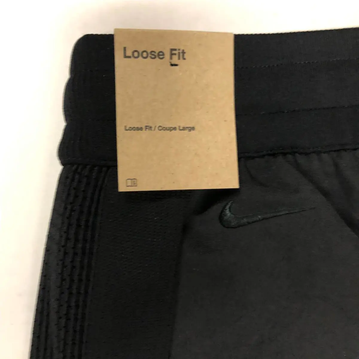 Nike clothing - Black (UPC: 197861847063) 3