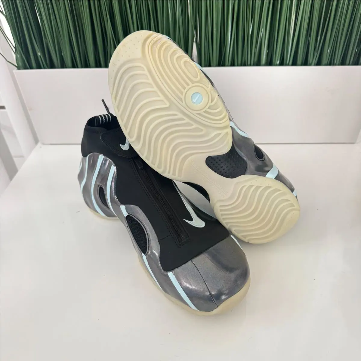 Nike shoes - Nike Air Flightposite - Air Flightposite - AO9378-001 - Black (UPC: 0192499266545) 5