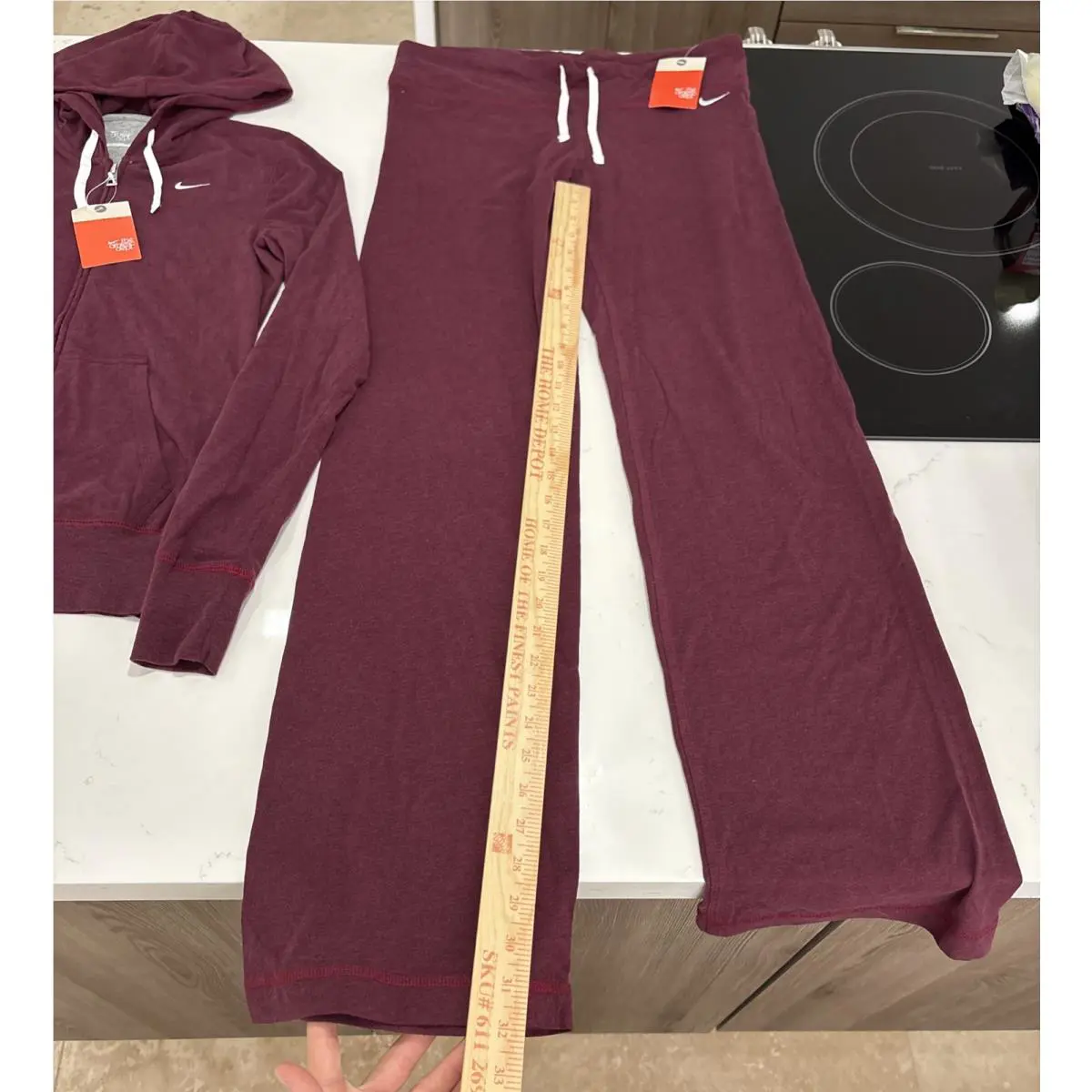 Nike clothing - Burgundy 8