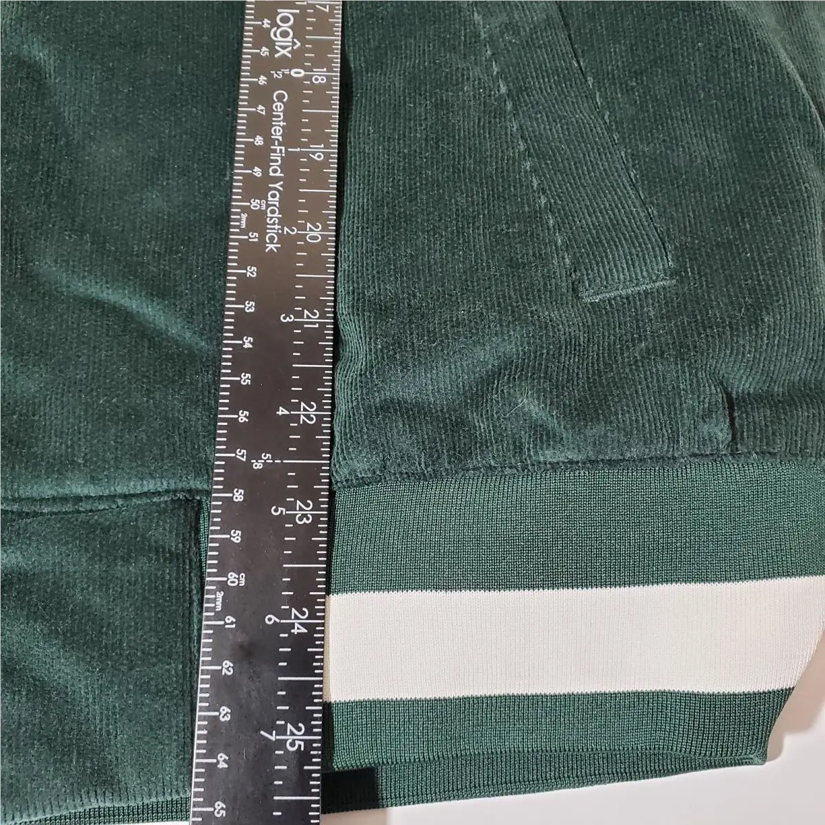 Nike clothing - Nike FB9972-397 - Green 10