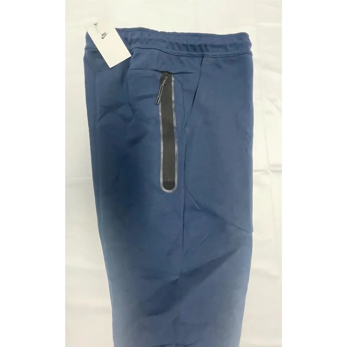 Nike clothing - Midnight Navy/Black (UPC: 194494691421) 5