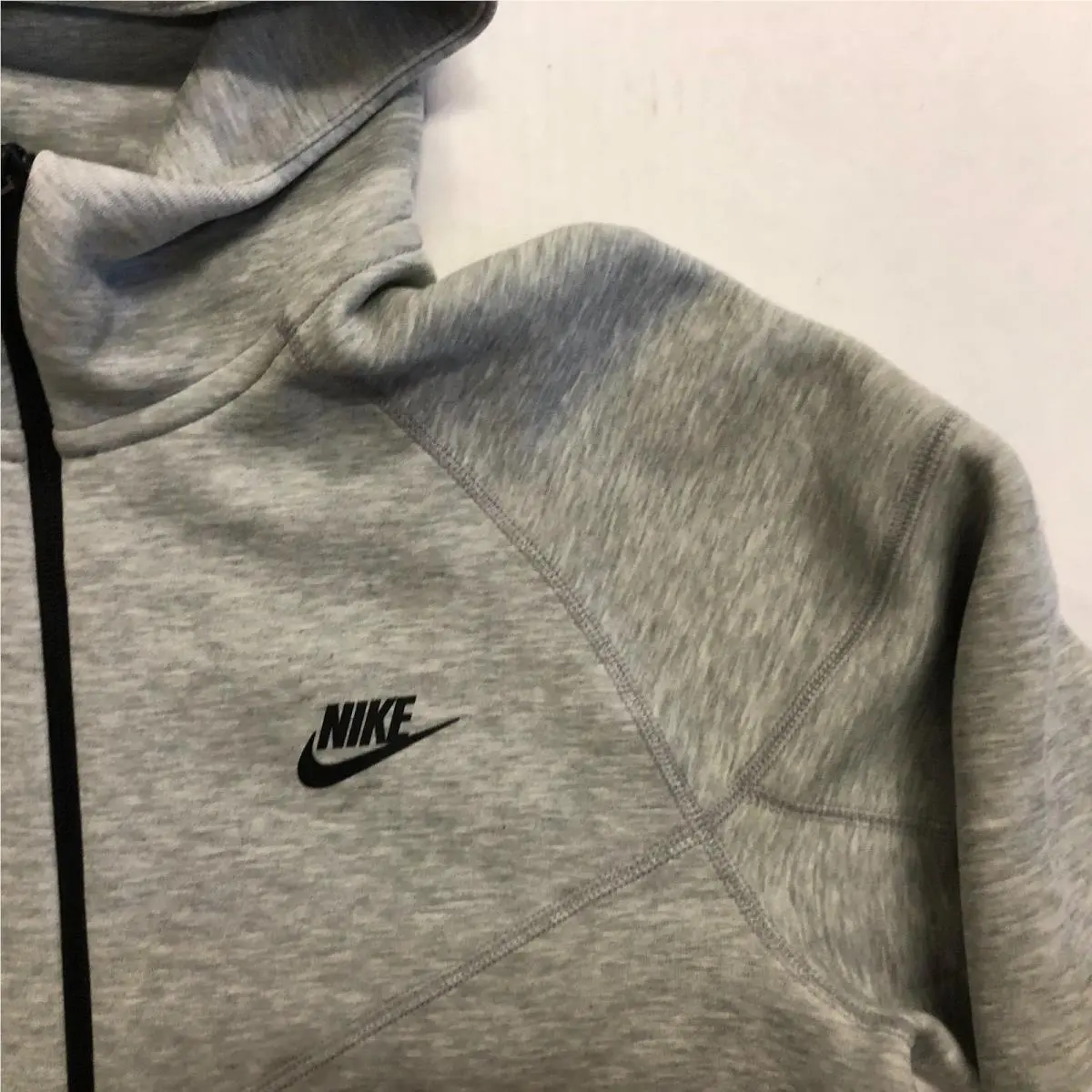 Nike clothing - Gray (UPC: 196607413289) 1