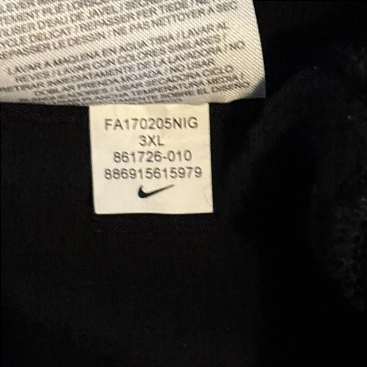 Nike clothing - Black (UPC: 0886915615979) 10
