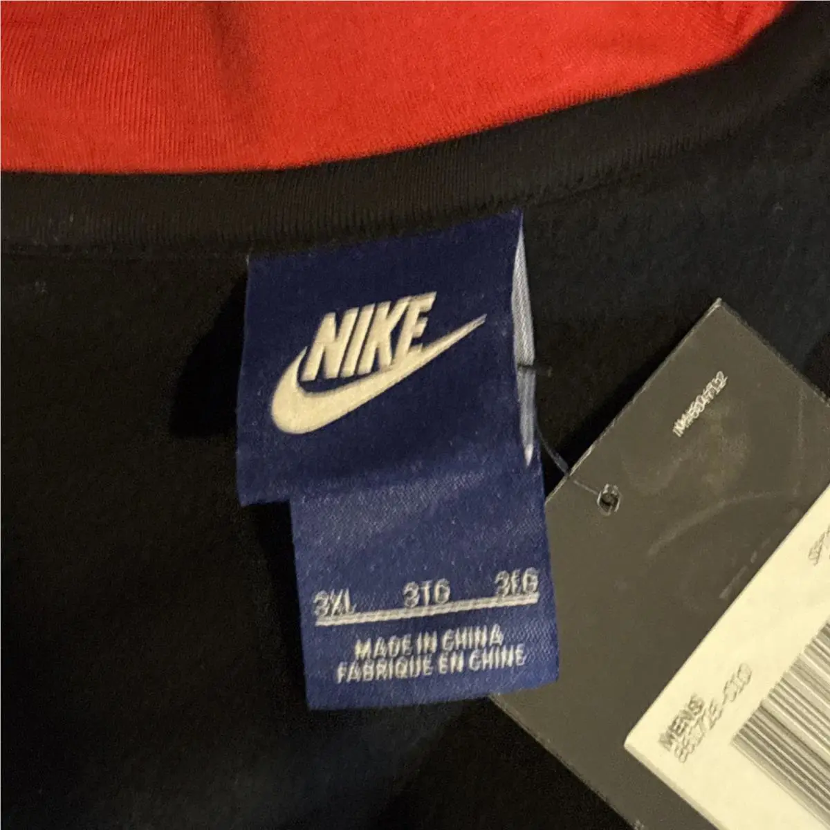 Nike clothing - Black (UPC: 0886915615979) 5