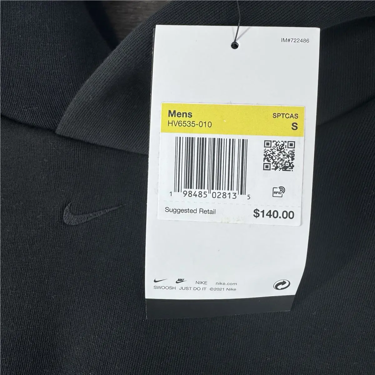 Nike clothing - Black (UPC: 0198485028135) 0
