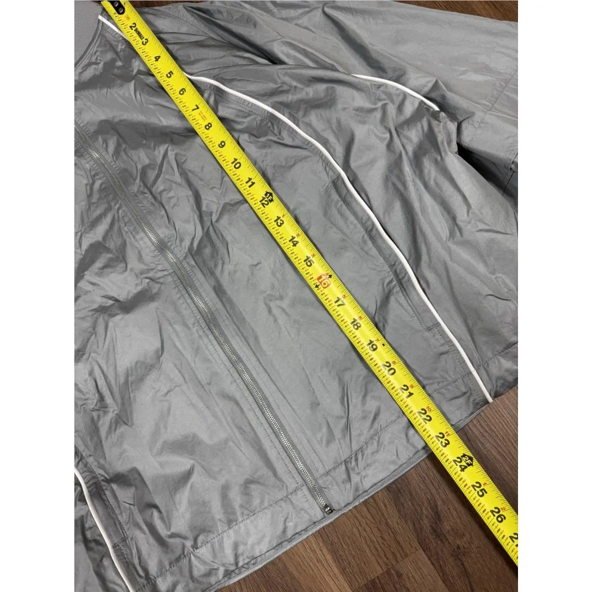 Nike clothing - FV5697-073 - FV5697-073 - Gray 3