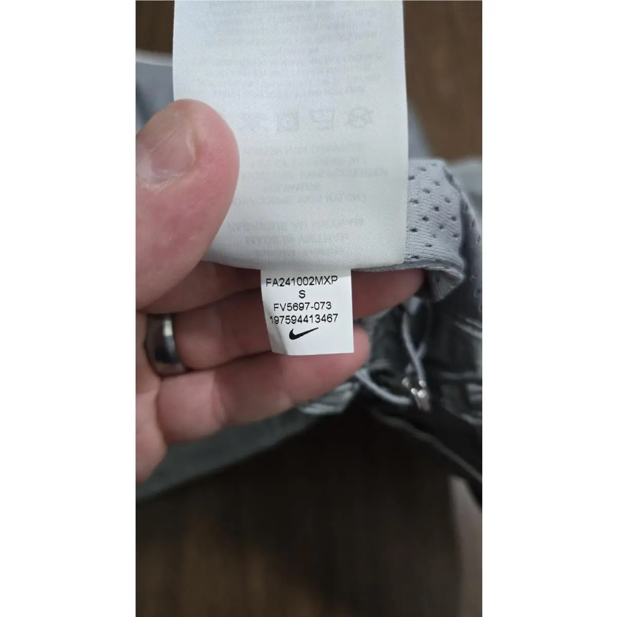 Nike clothing - FV5697-073 - FV5697-073 FV5697 - Silver 6
