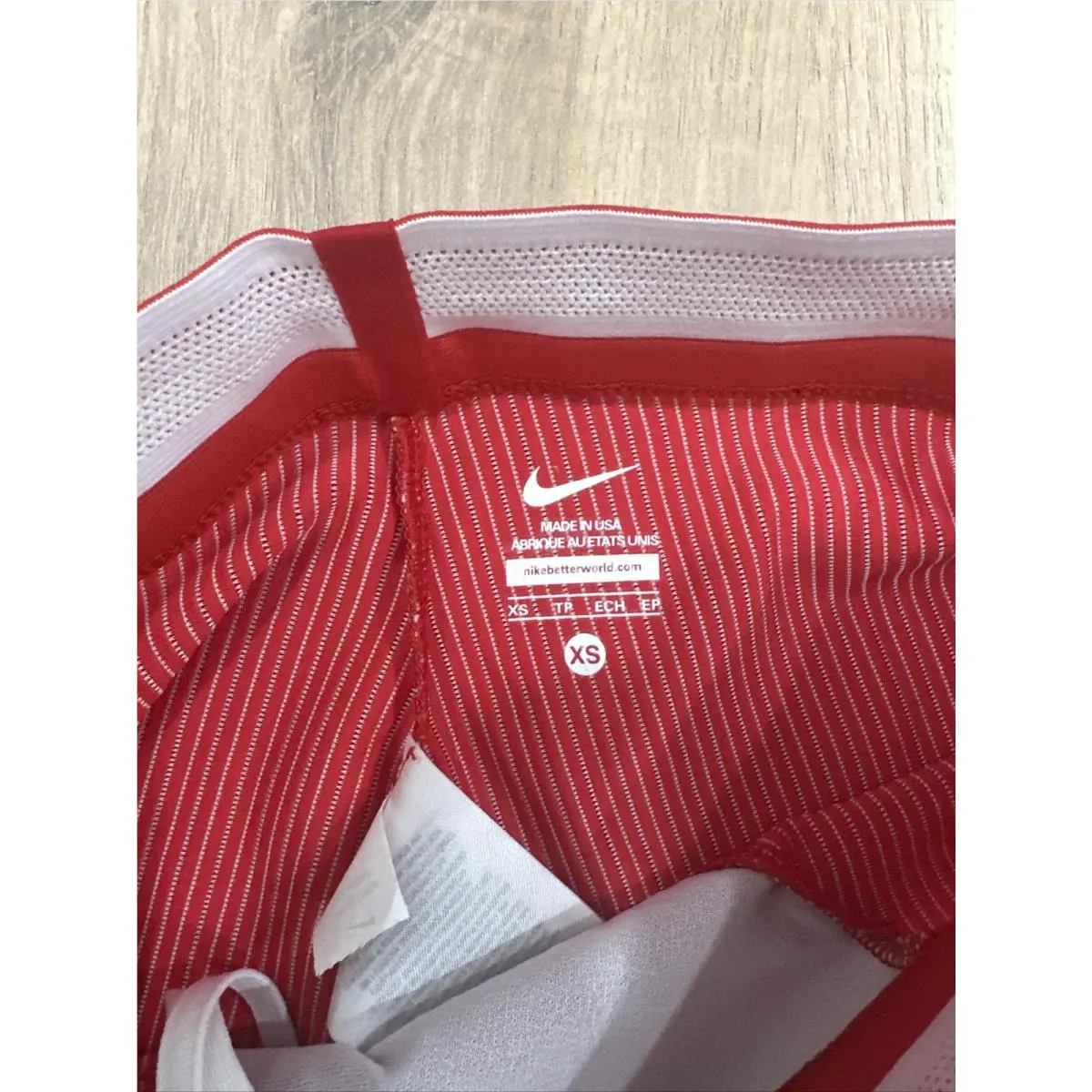 Nike clothing - AO8152999 - AO8152999 - Red 1