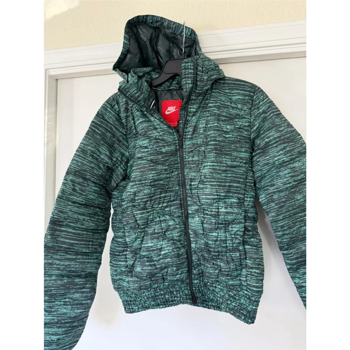 Nike clothing - Green 1