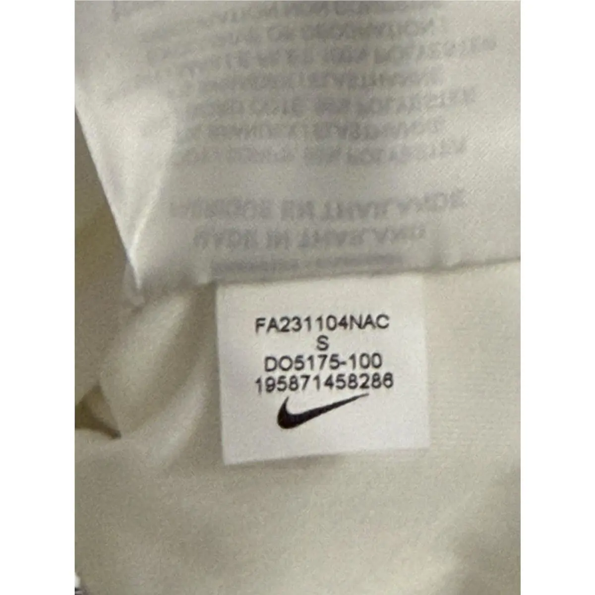 Nike clothing - DO5175100 - DO5175100 - White 2