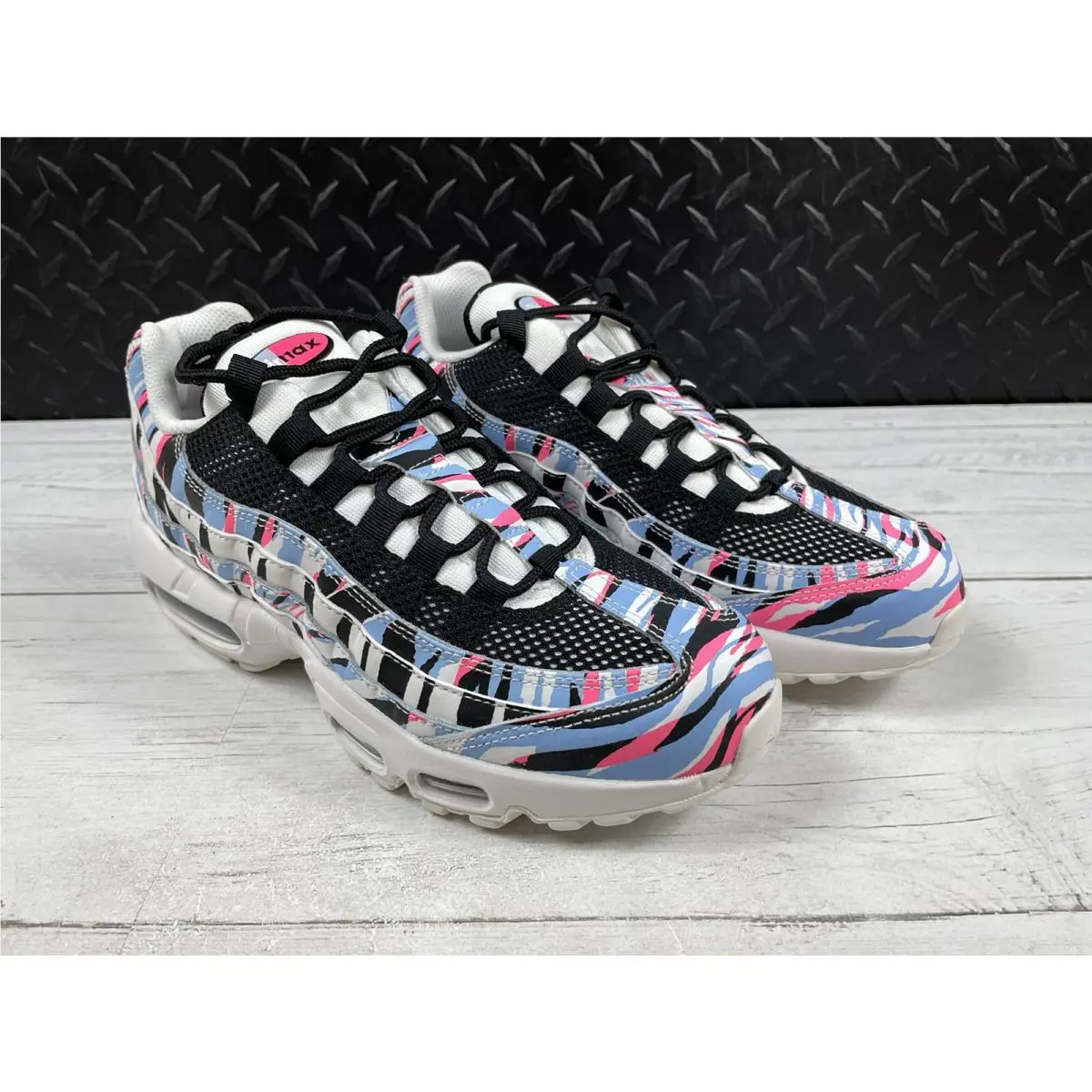 Nike shoes - Nike Air Max 95 Country Pack - CW2359-100 - Multicolor (UPC: 0194272298644) 1