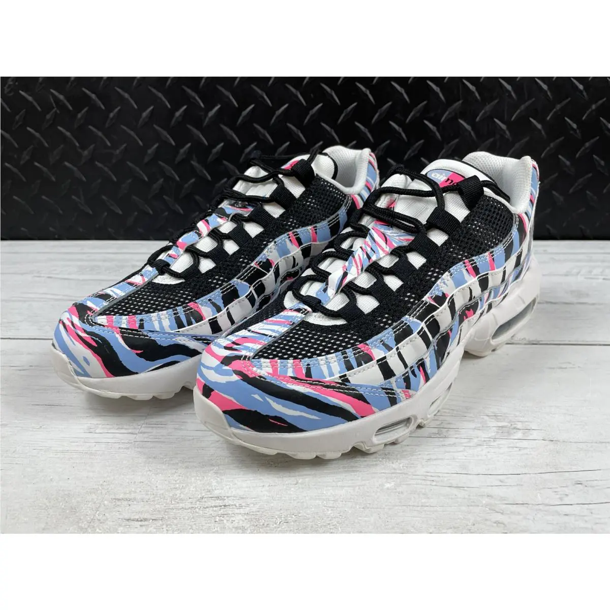 Nike shoes - Nike Air Max 95 Country Pack - CW2359-100 - Multicolor (UPC: 0194272298644) 3