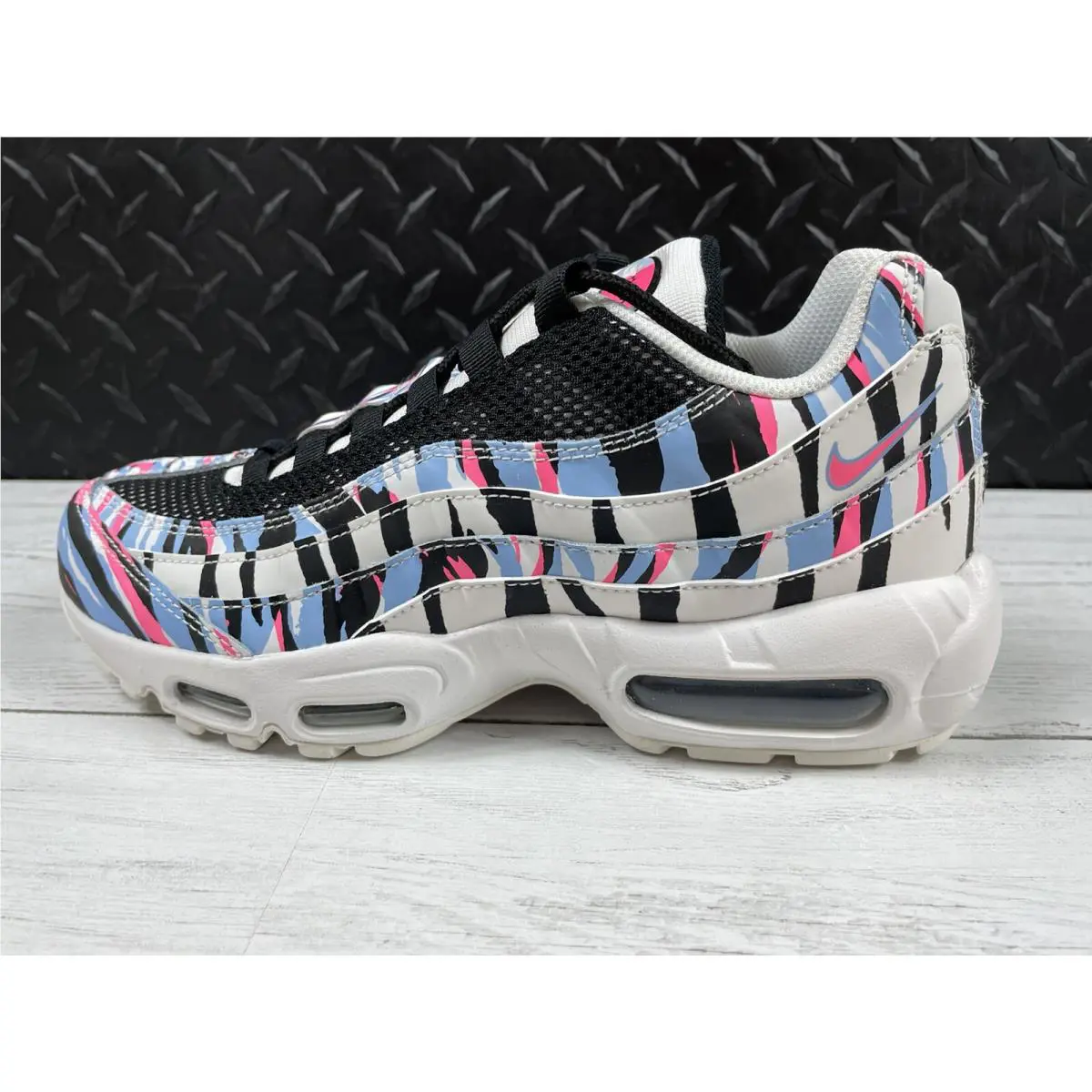 Nike shoes - Nike Air Max 95 Country Pack - CW2359-100 - Multicolor (UPC: 0194272298644) 7