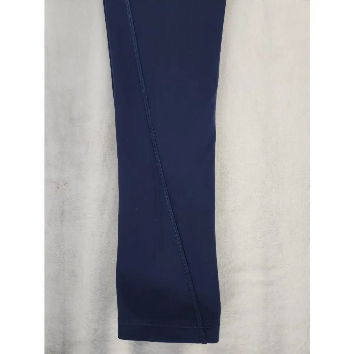 Lululemon clothing - True Navy 8