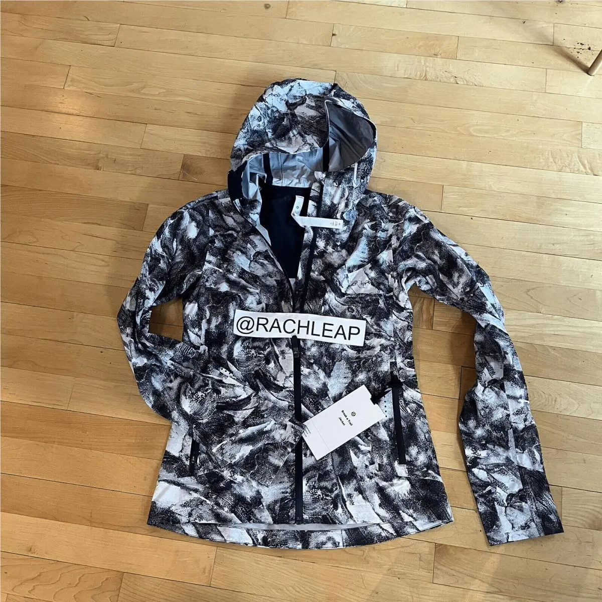 Lululemon clothing - lululemon break a trail jacket - Gray, Exterior: Gray 5