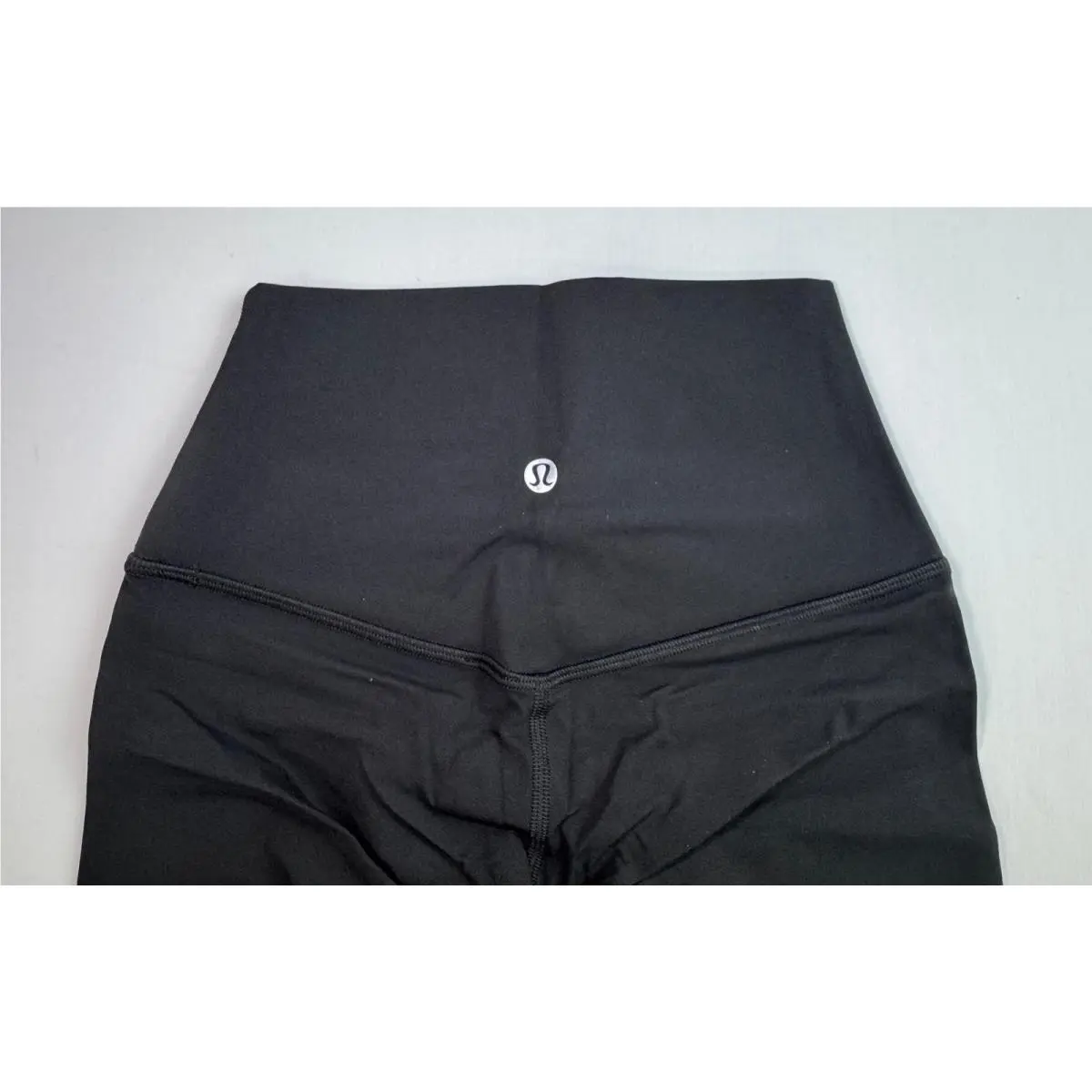 Lululemon clothing - Black 2