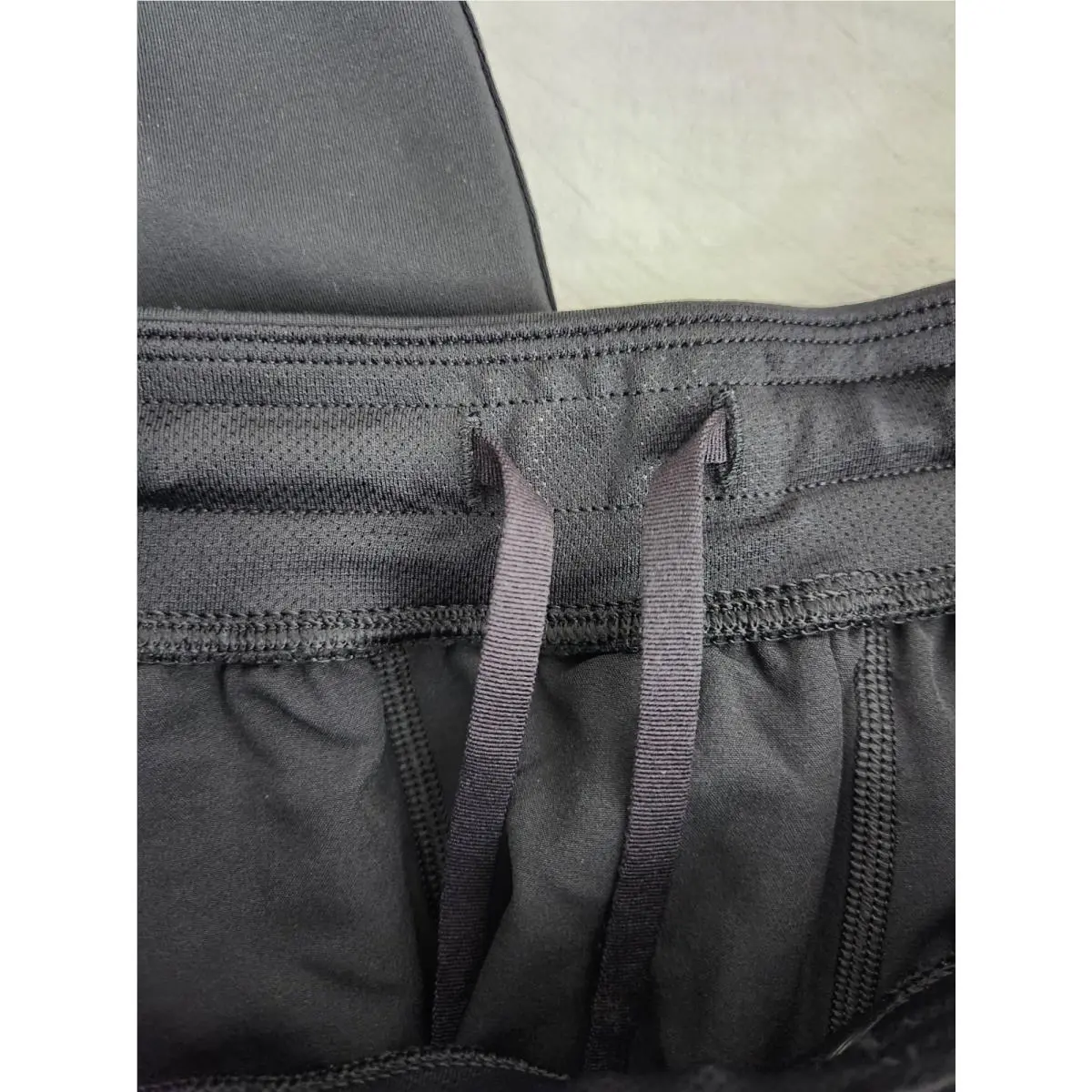 Lululemon clothing - Black 10