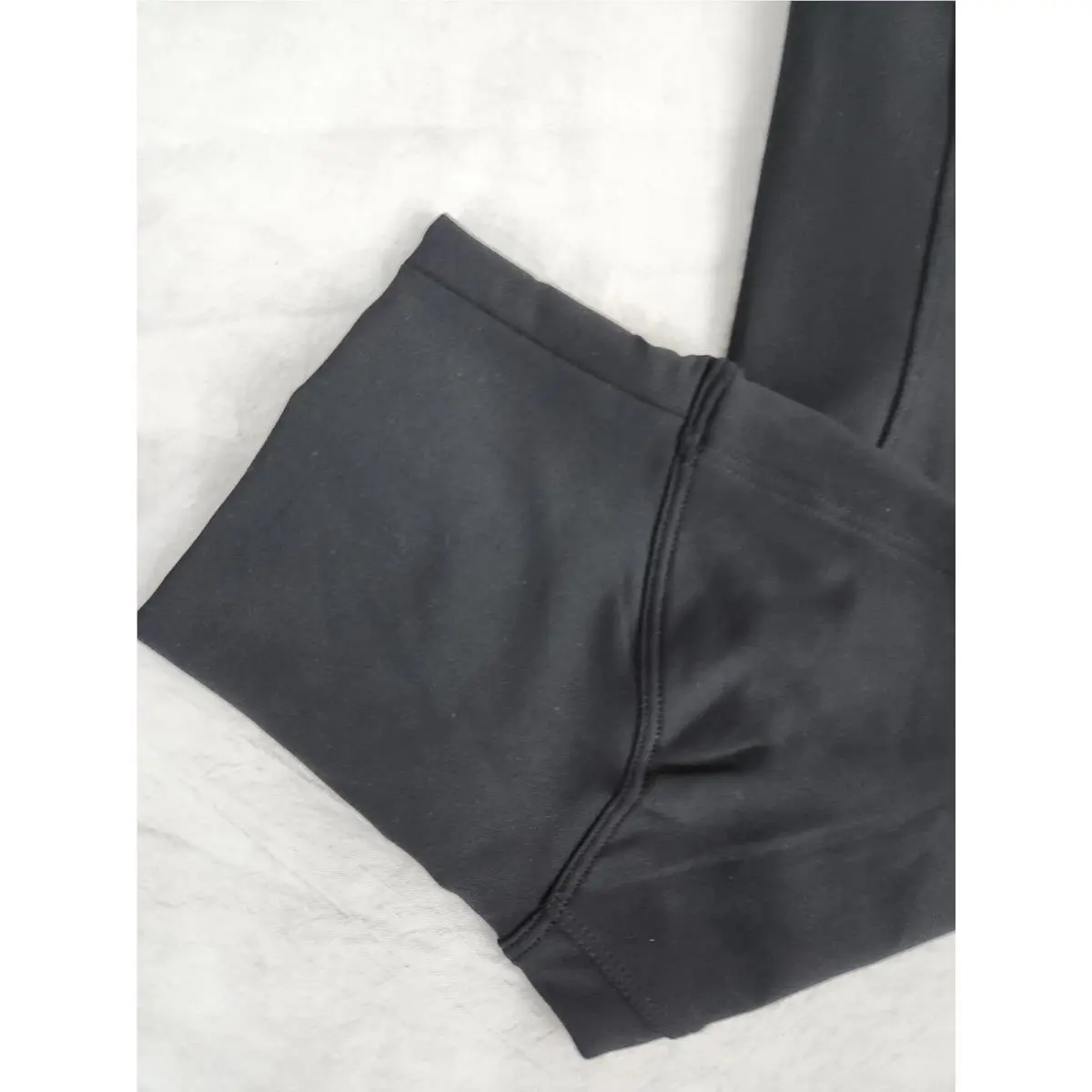 Lululemon clothing - Black 3