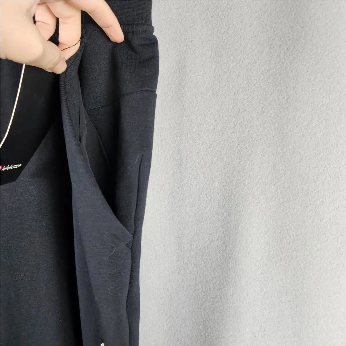 Lululemon clothing - Black 1
