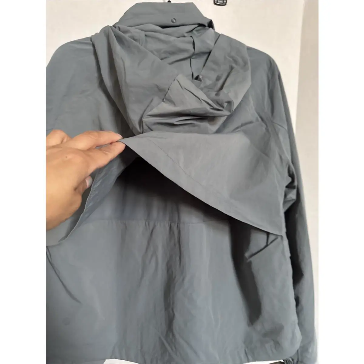 Lululemon clothing - Always Effortless Jacket - Always Effortless Jacket - Belgian Blue Grey 8