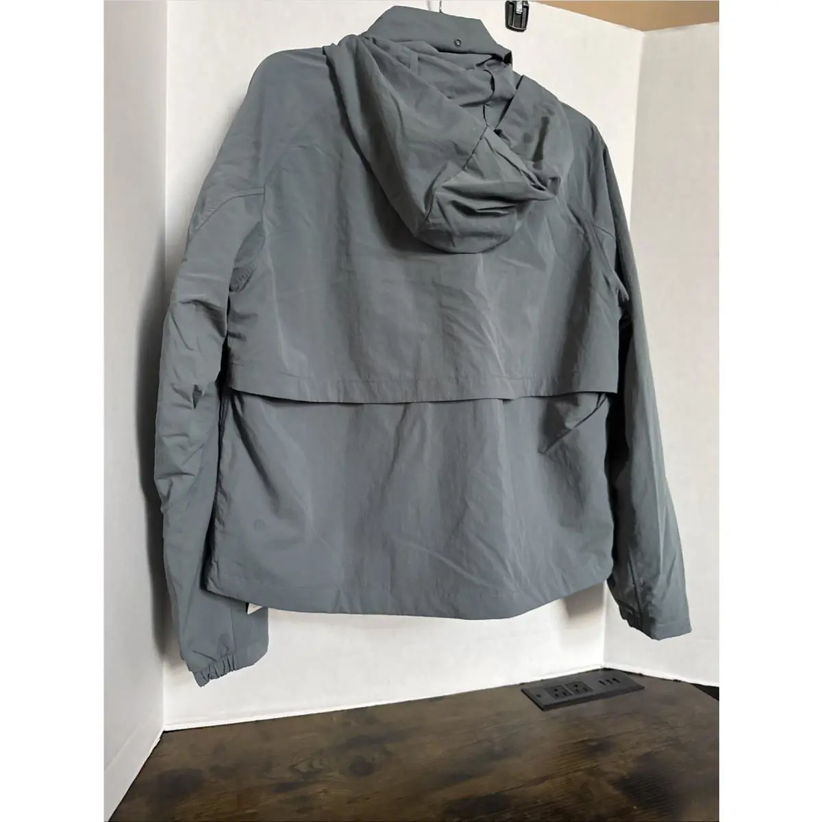 Lululemon clothing - Always Effortless Jacket - Always Effortless Jacket - Belgian Blue Grey 7